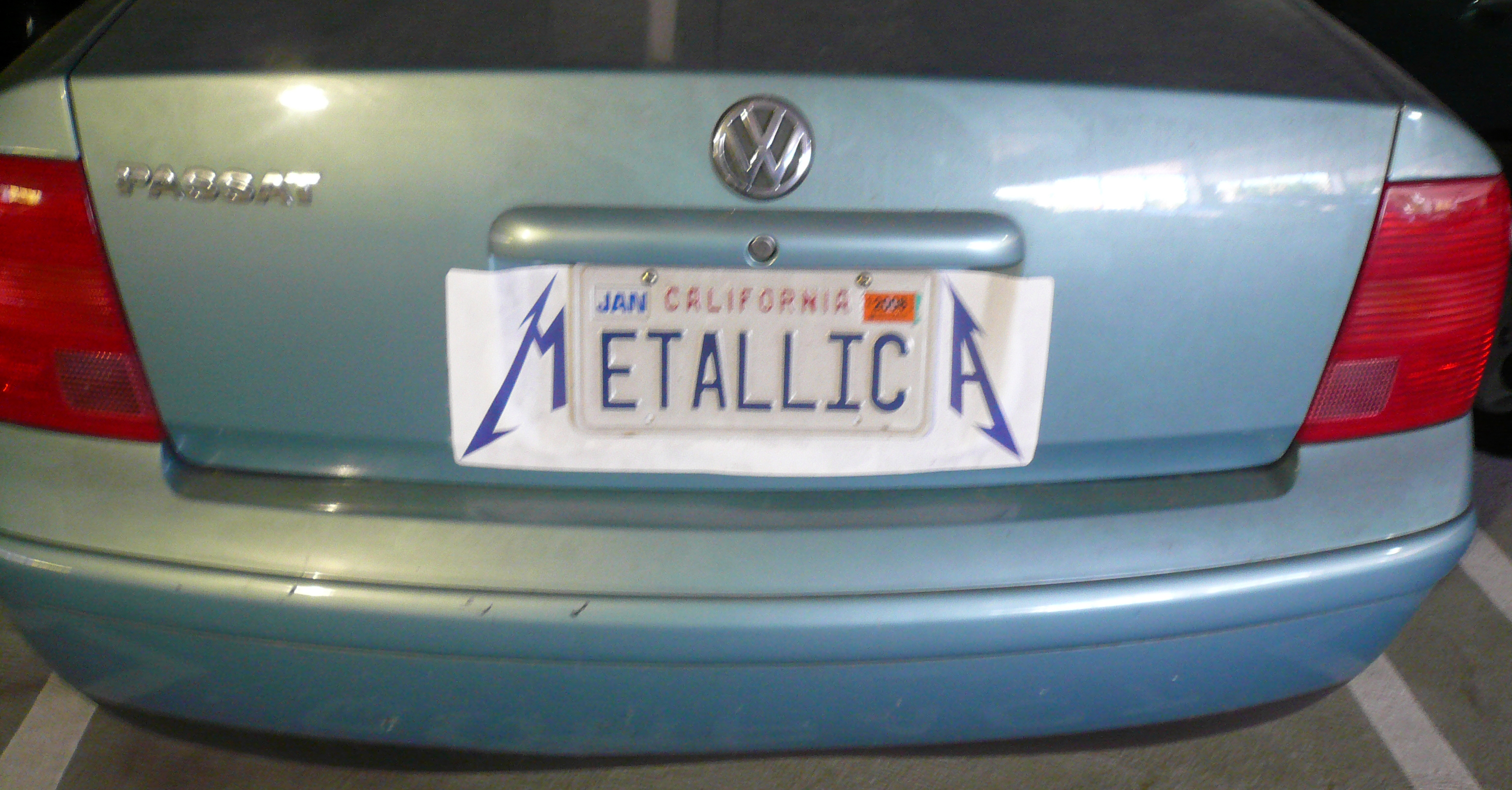metallica-license-plate.jpg
